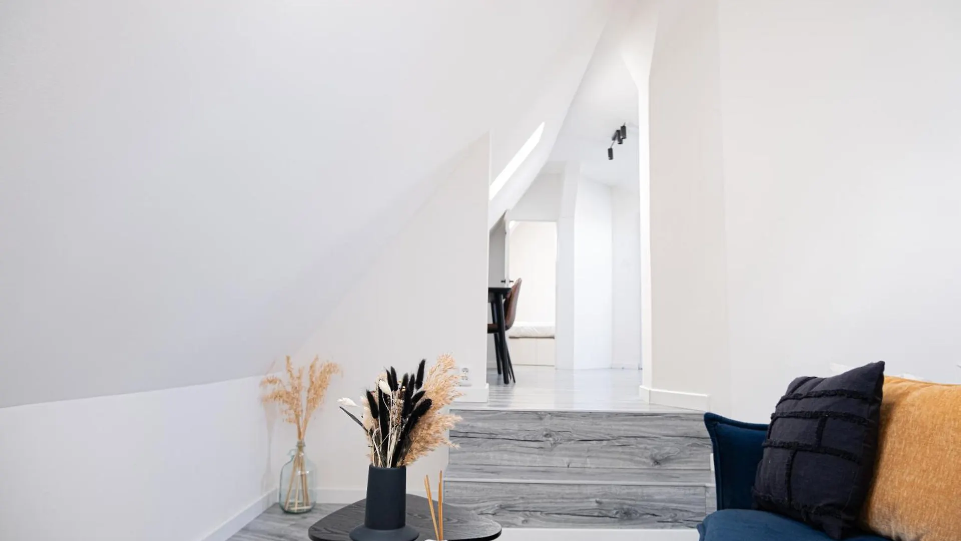 Artsy Roof Top Apartment In City Centre Prague